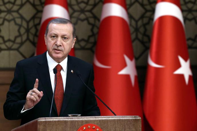 Cumhuriyet'in "Erdoğan İki Gün Sonra Çark Etti: Vizeleri Kaldırın" Çarpıtması