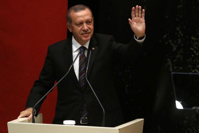 Başbakan Recep Tayyip Erdoğan: “Milli birlik ve kardeşlik projemiz bir hedeftir. Demokratik açılım süreciyle bu hedefe ulaşacağız.”